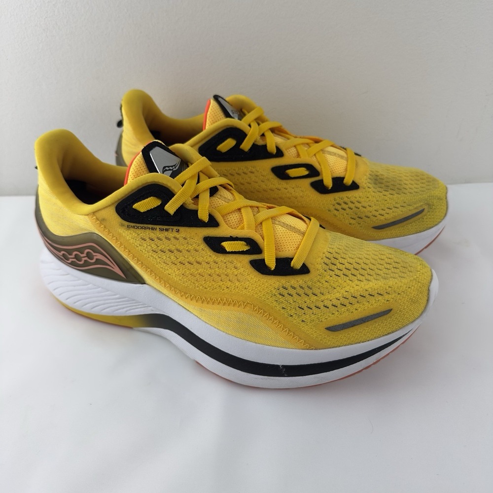 Saucony Women's‎ Axon 2 Running Shoes Yellow Black Size 9.5